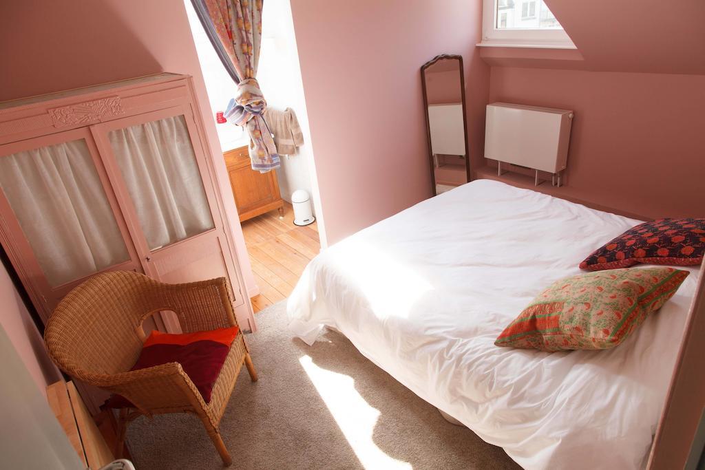 Guest House Les 3 Tilleuls Auderghem Номер фото